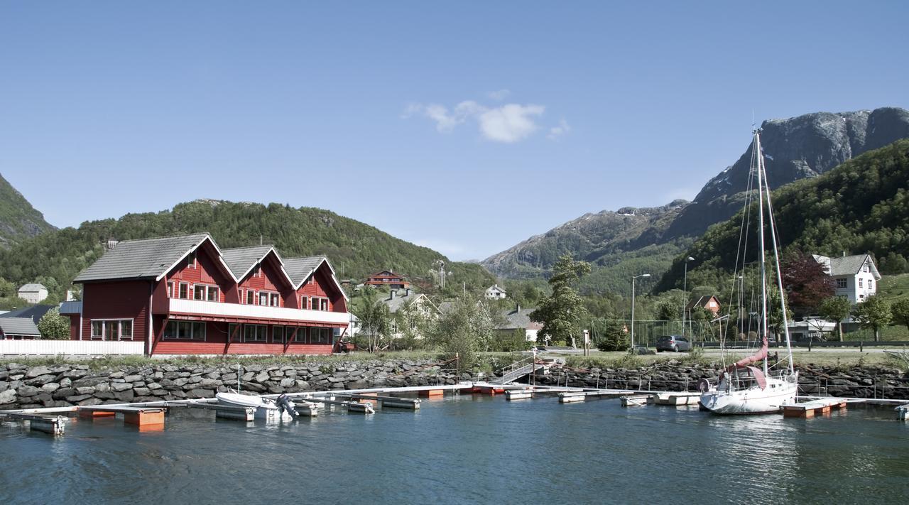 Grandane Feriehus Strangfjordens Esterno foto