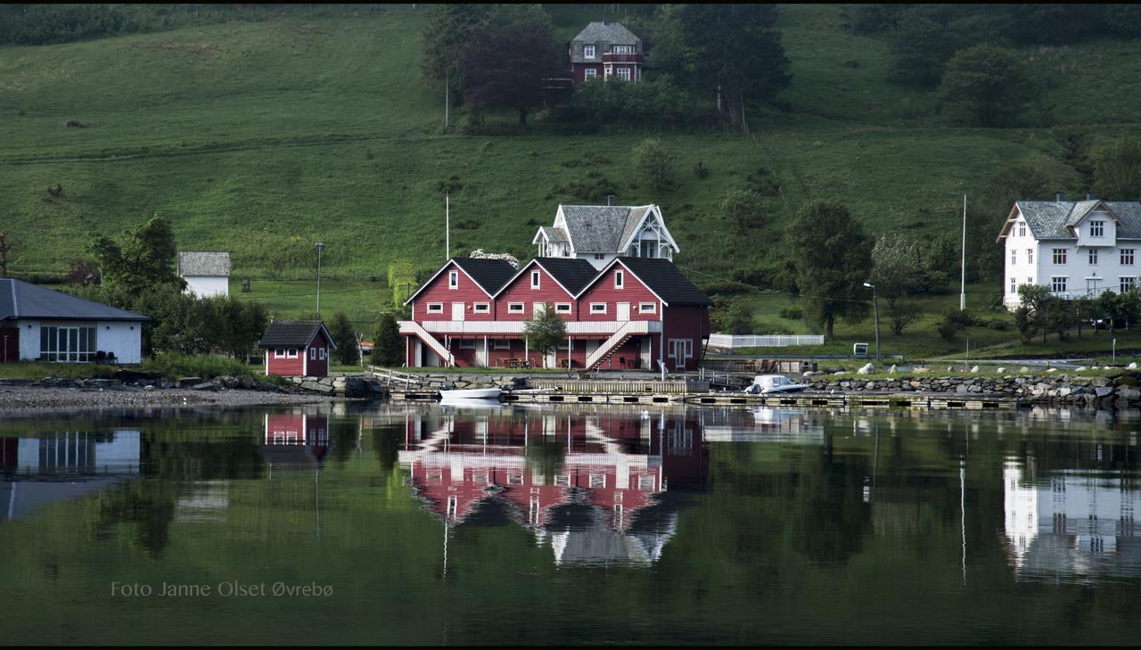 Grandane Feriehus Strangfjordens Esterno foto