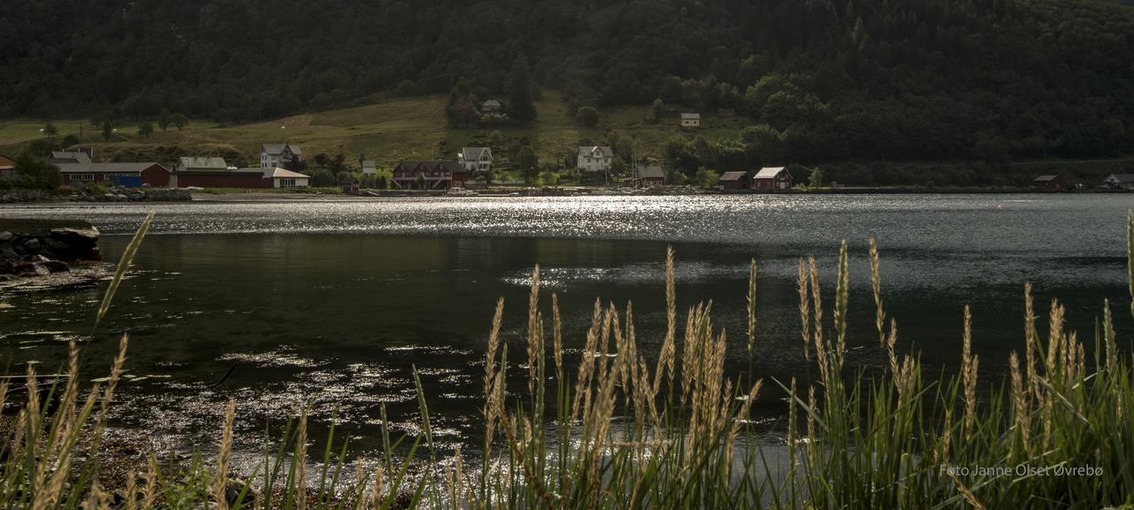 Grandane Feriehus Strangfjordens Esterno foto